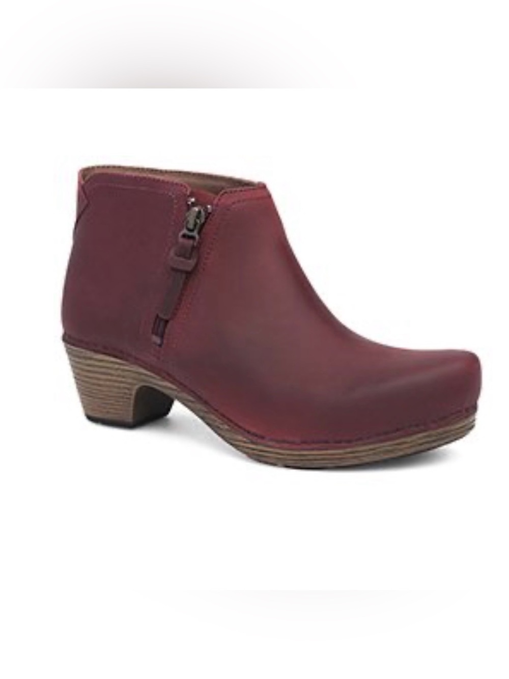 Dansko Max Ankle Boot in Wine